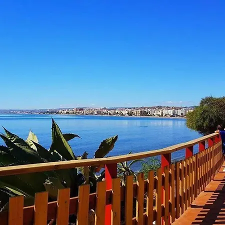 Beachfront Townhouse *