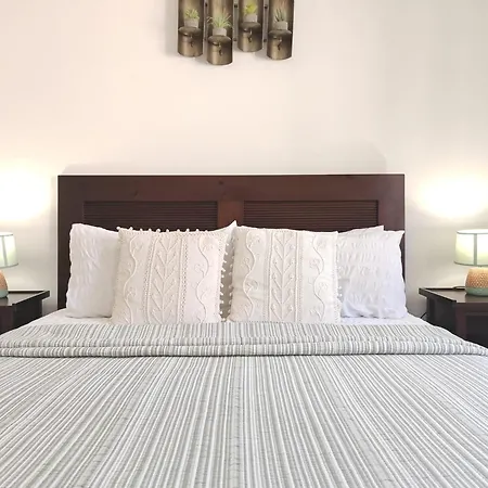 Σπίτι διακοπών Beachfront Townhouse *