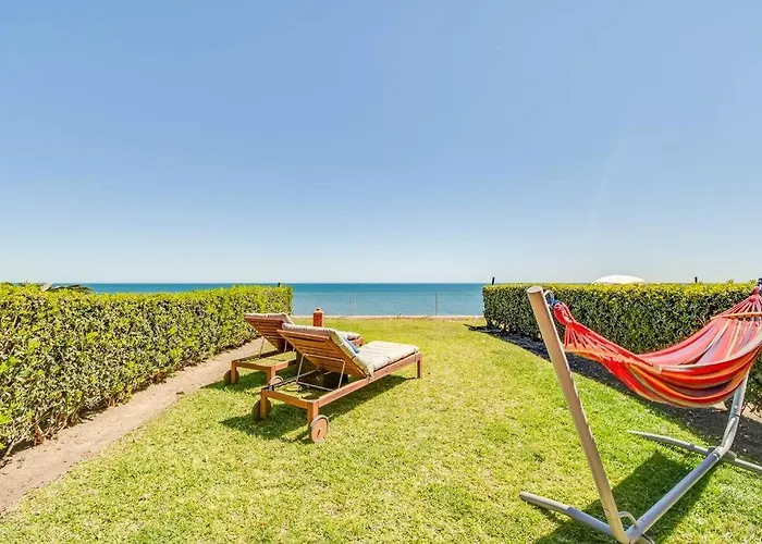 Beachfront Townhouse * Estepona