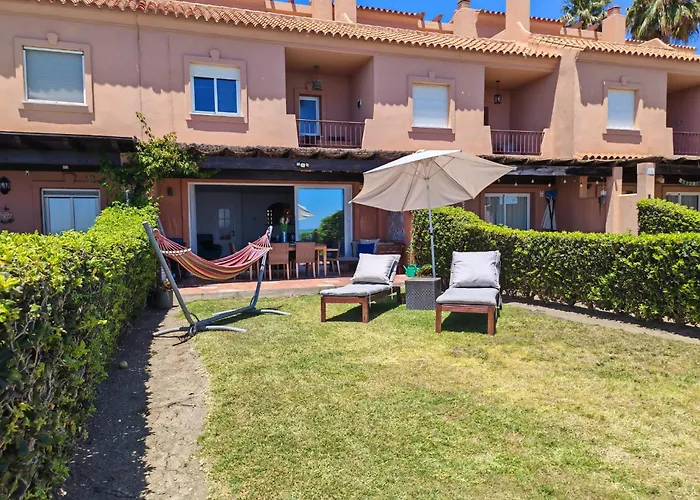 Beachfront Townhouse Semesterbostad Estepona