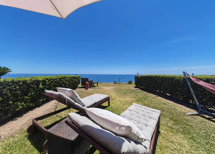 Beachfront Townhouse * Estepona