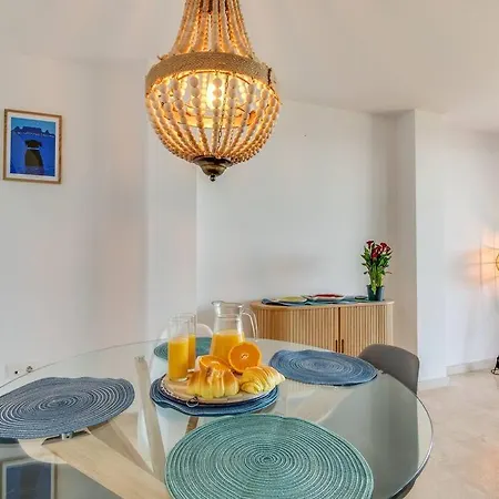 Semesterbostad Beachfront Townhouse Estepona