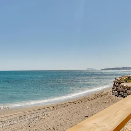 Beachfront Townhouse *