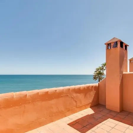 Beachfront Townhouse *